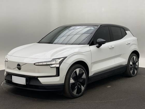 VOLVO EX30 69 KW ELÉTRICO ULTRA